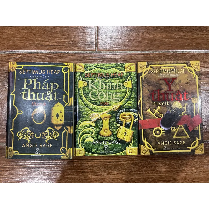 Pháp Thuật - Kinh Công - Y Thuật  Septimus Heap - Angie Sage - 3 tập (5) 621084
