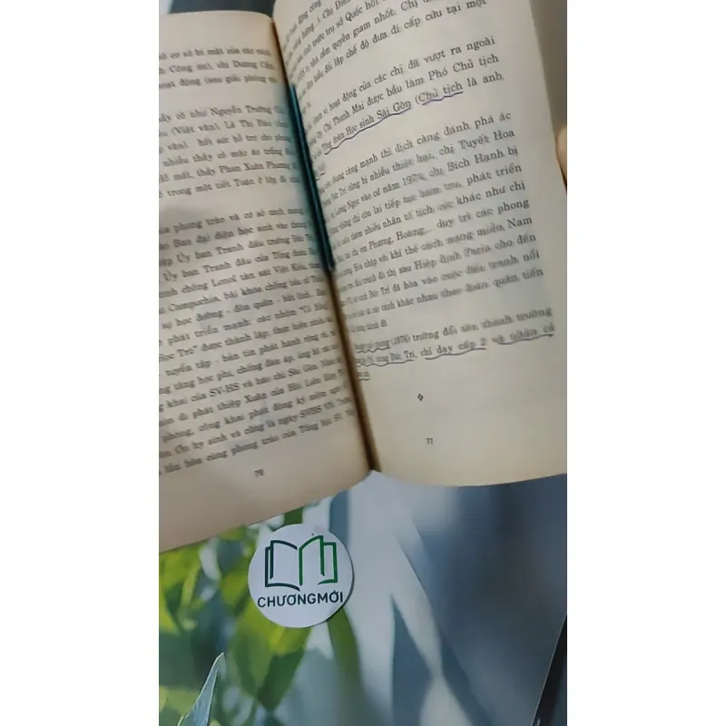 Nữ Sinh Sài Gòn - Một Thời Để Nhớ (1945-1975) 928610