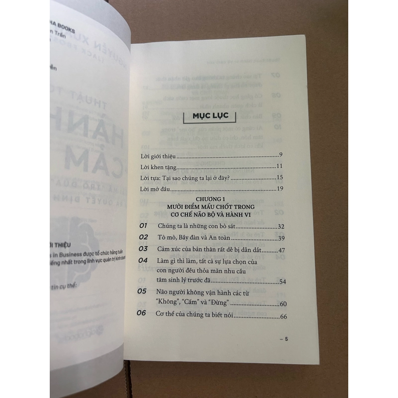 Thuật toán hành vi và cảm xúc 475679