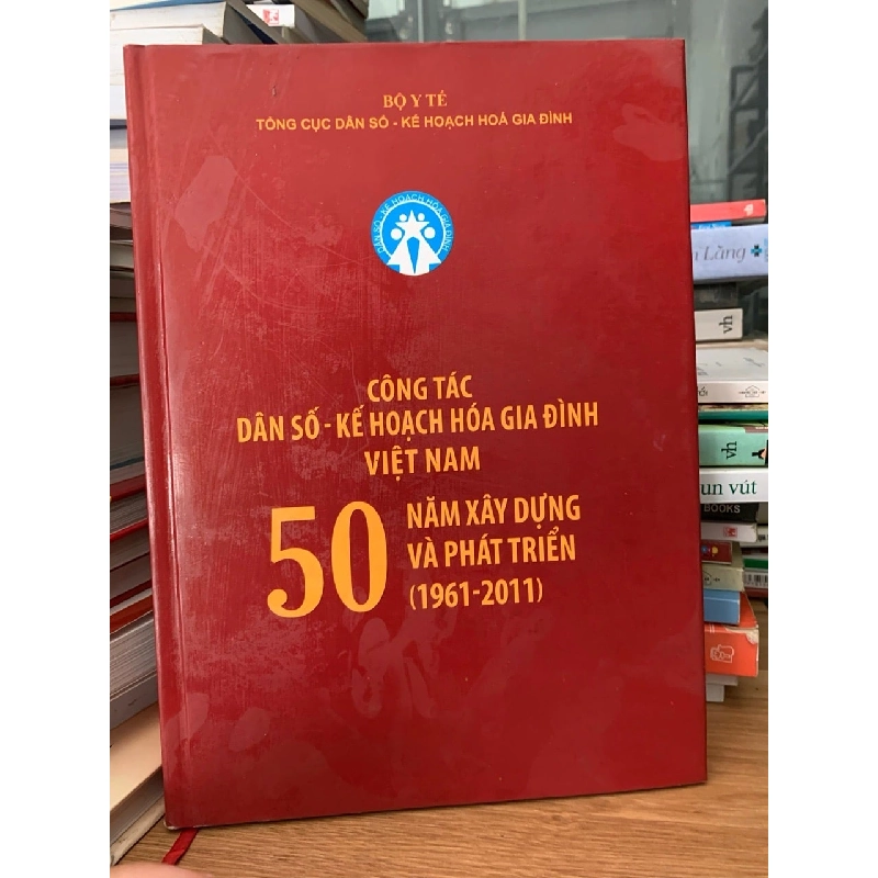 Combo Sách Cũ Mecobooks: Trường đại học Kỹ thuật y tế Hải Dương 6 và 18 cuốn khác 990013