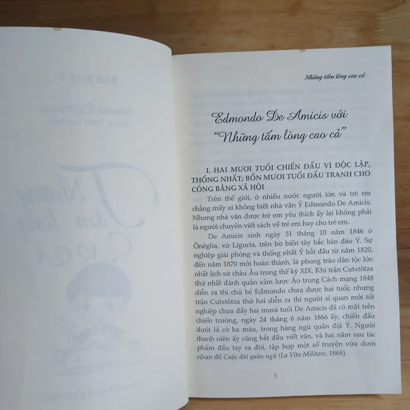 Những Tấm Lòng Cao Cả - Edmondo De Amicis 697331
