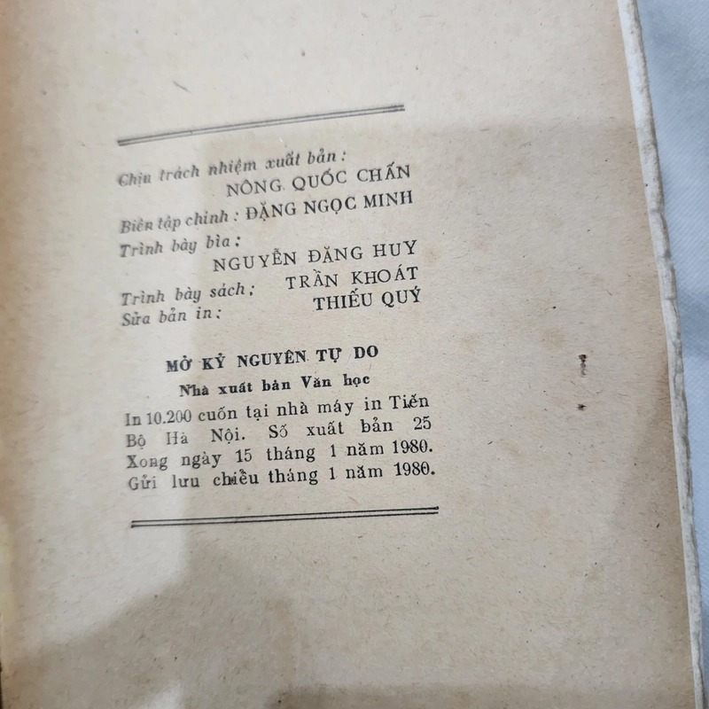Mở kỷ nguyên tự do | hồi ký  454634