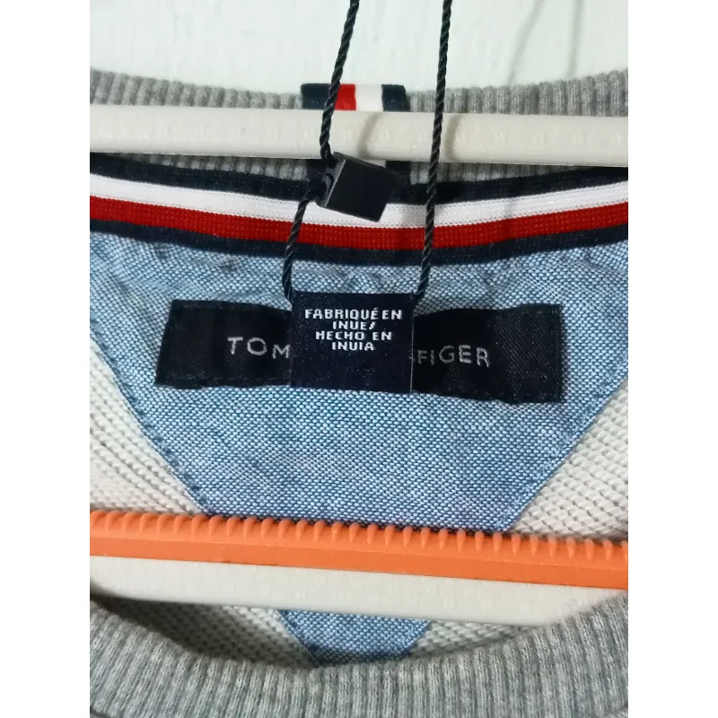 Áo sweater Tommy Hilfiger thêu chữ & logo màu xám 719765