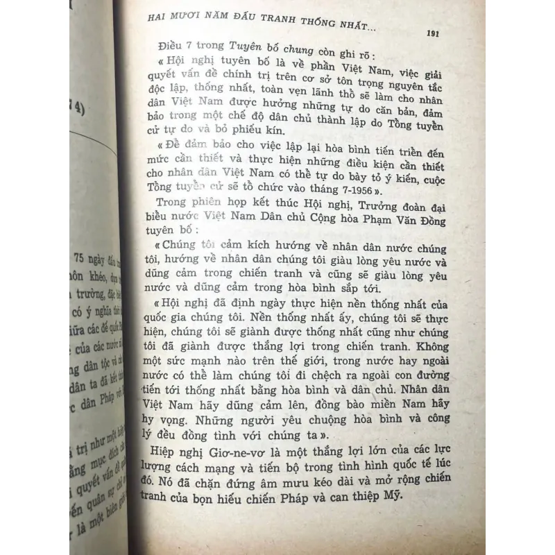 SÁCH NƯỚC VIỆT NAM LÀ MỘT - DÂN TỘC VIỆT NAM LÀ MỘT 783255