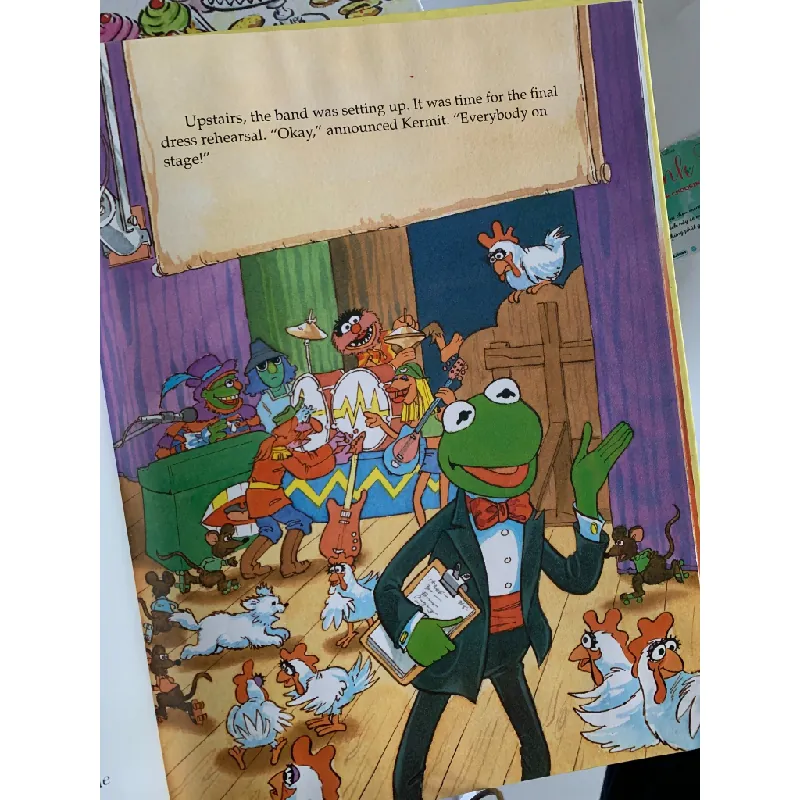 The Phantom of the Muppet Theater – Ellen Weiss 561177