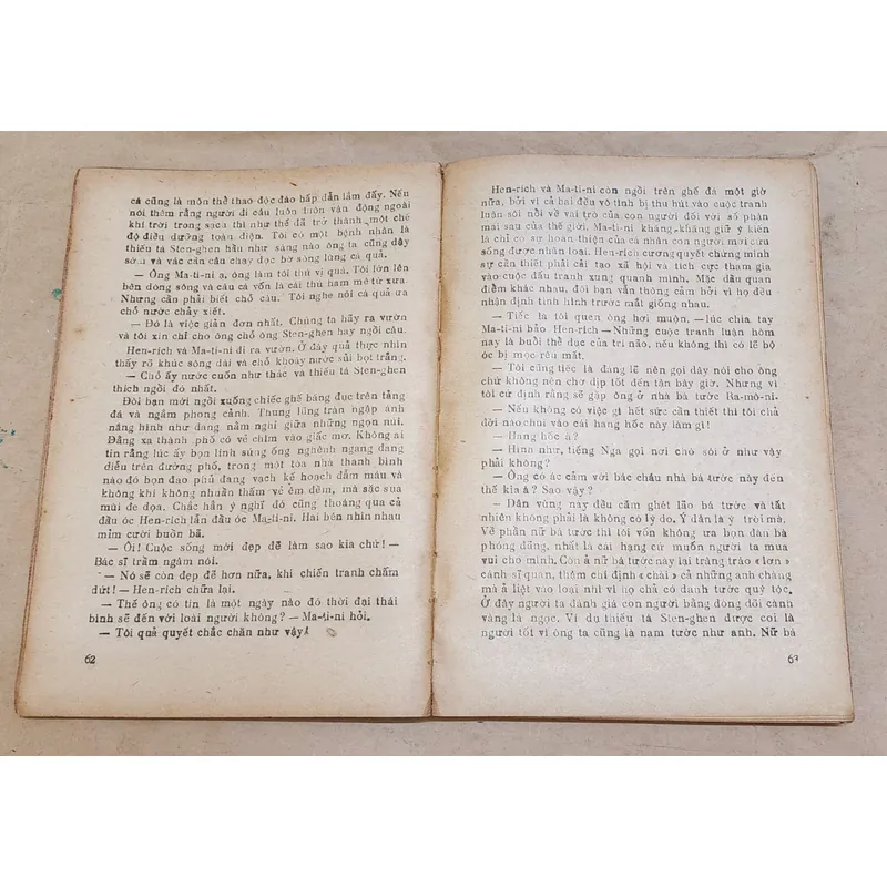 Truyện tình báo Liên Xô: NAM TƯỚC VON GOLDRING (Trọn bộ 3 tập 732 trang) 728528