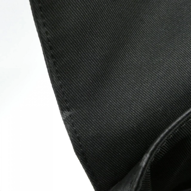 Túi xách vai Louis Vuitton Monogram Eclipse District MM M44001 - Hàng hiệu Chính hãng 776422