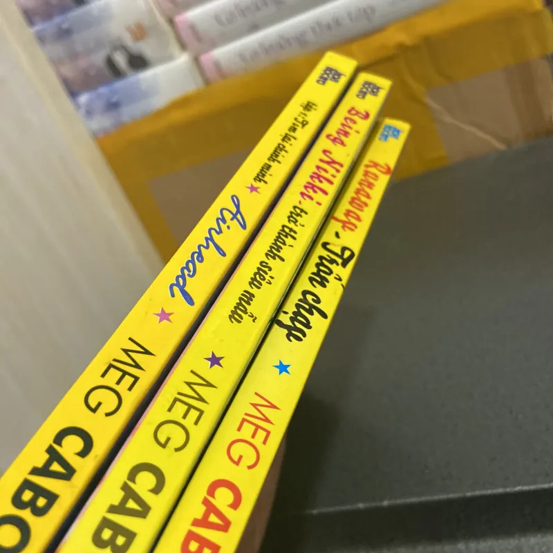 (Hoa học trò) - Airhead - Meg Cabot ( 3 tập ) 975982