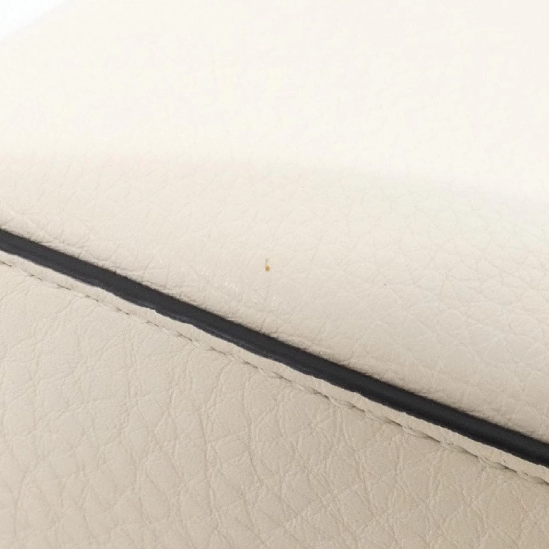 Túi xách VALENTINO GARAVANI 1W2B0K68VSF - Hàng hiệu Chính hãng 804365