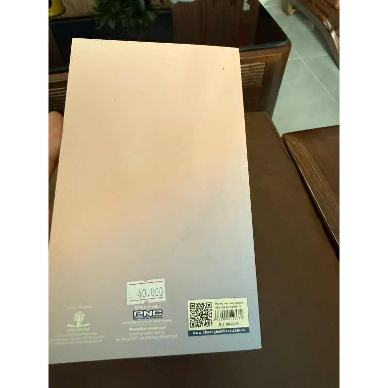 Thương Một Người Cũng Là Người Dưng – Tản Văn Tình Cảm- K5 1035172