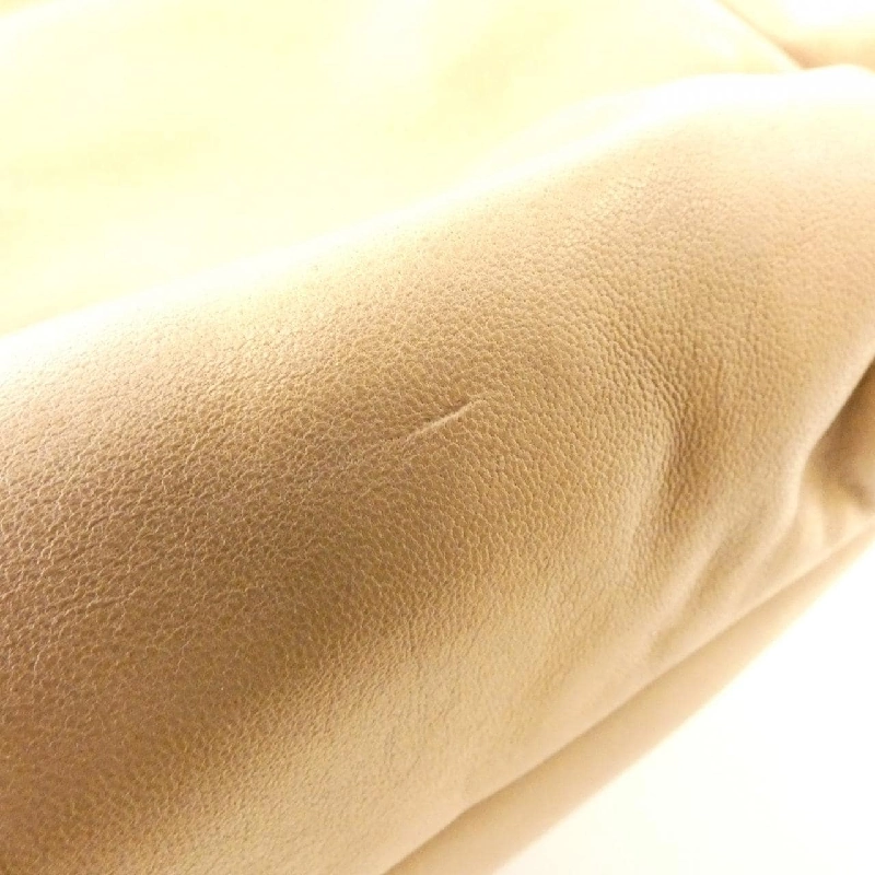 Túi xách chéo Chanel 24782 612295