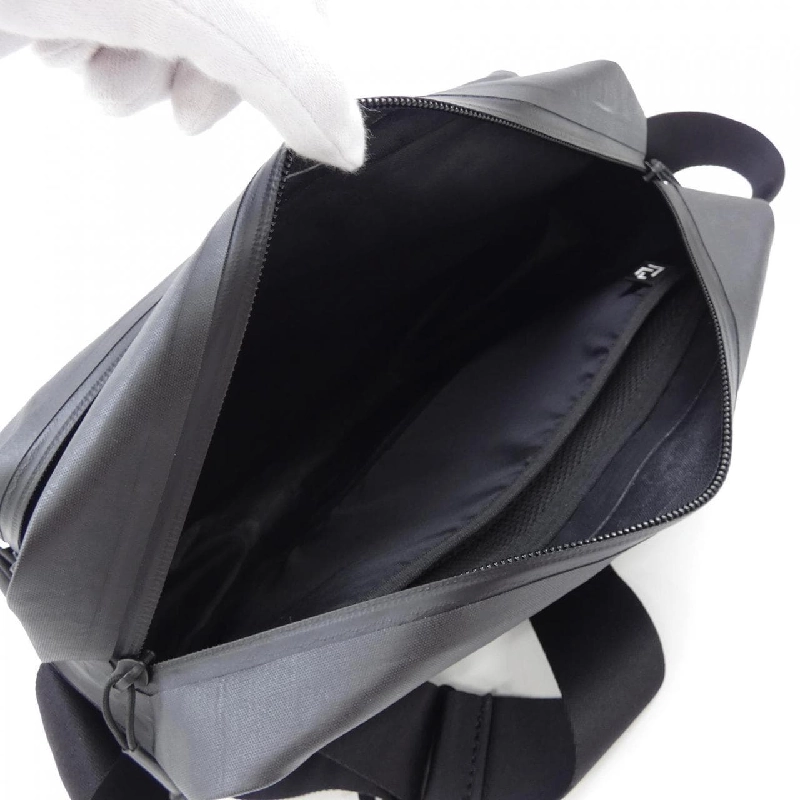 Túi UNDER COVER - Hàng hiệu Authentic 901194