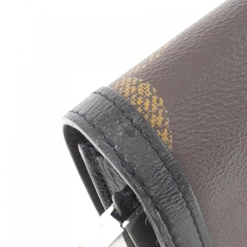 Túi xách vai Louis Vuitton Monogram Reverse Dauphine M44599 608485