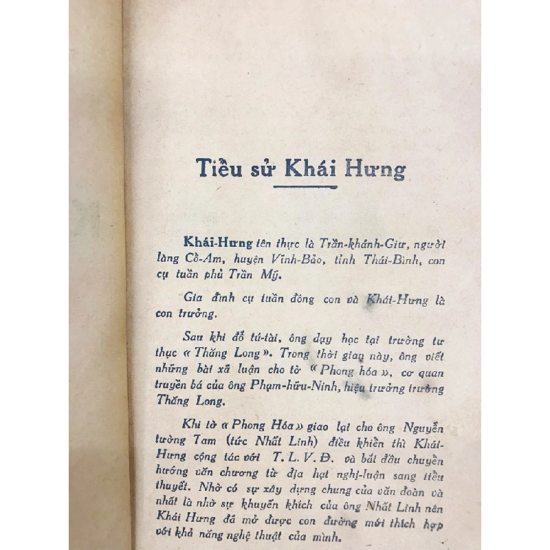 Luận đề về Khái Hưng - Bằng Phong 126466