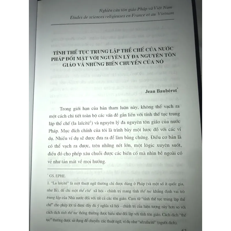 Nghiên cứu tôn giáo pháp và Việt Nam 688039