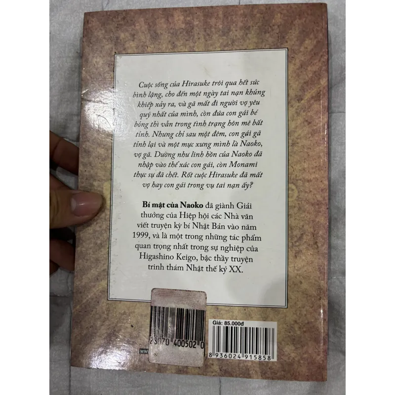 Bí mật của Naoko - Higashino Keigo. 701101