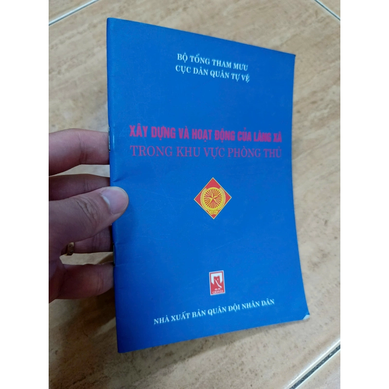 Xây dựng và hoạt động của làng xã trong khu vực phòng thủ 463727