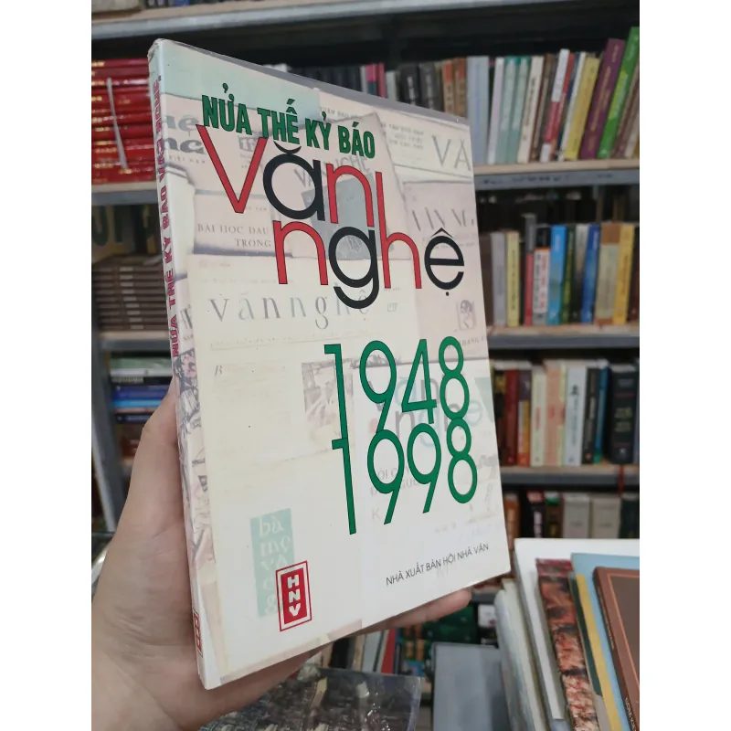 NỬA THẾ KỶ BÁO VĂN NGHỆ 1948 1998  936865