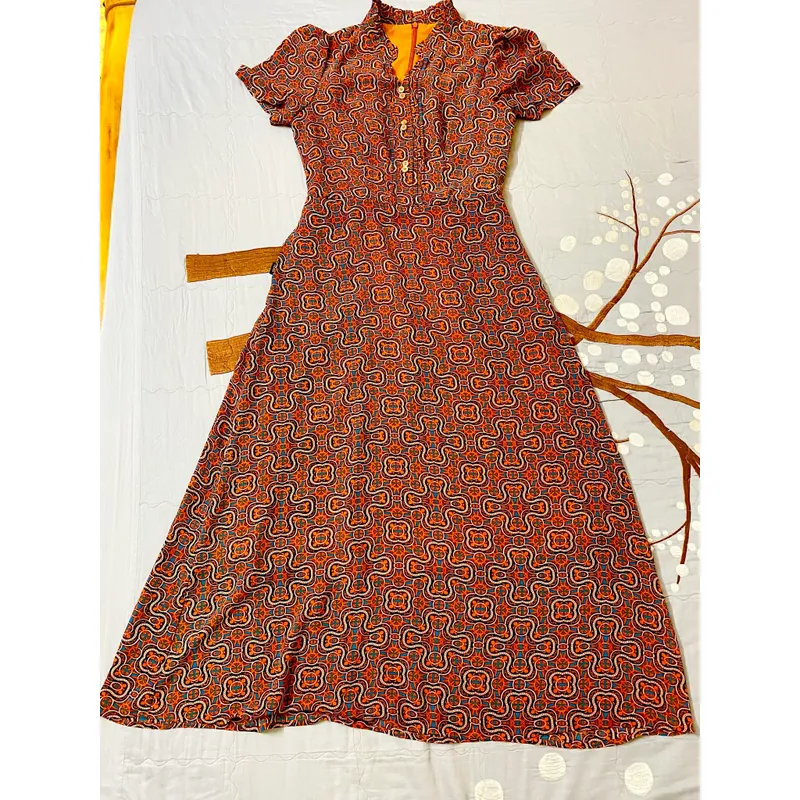 Đầm cổ Tàu dáng dài họa tiết vintage 577016