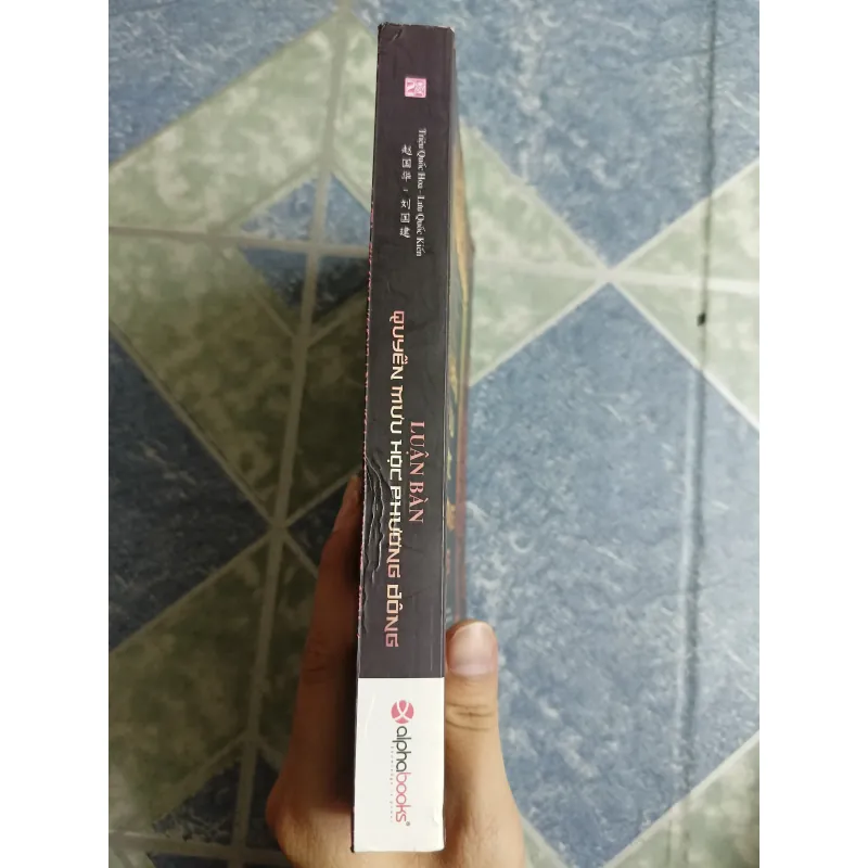 Luận bàn quyền mưu học Phương Đông - Triệu Quốc Hoa & Lưu Quốc Kiến 568826