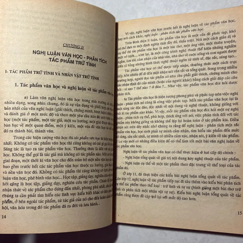 Làm văn 12 - 1993s 796237