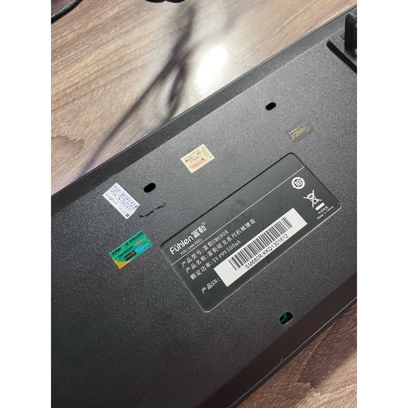 Bàn phím cơ Fuhlen SM680R RGB Black Blue switch 761817