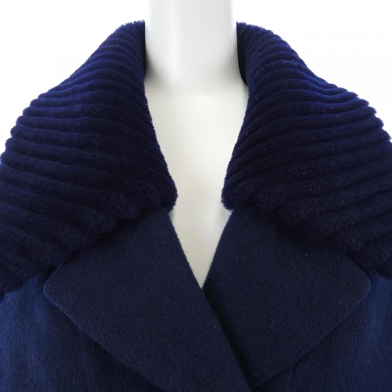 【Mã giảm giá】Áo khoác FENDI 642359