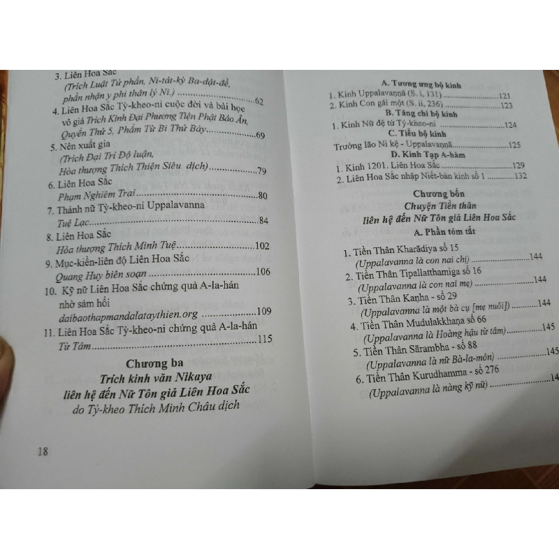 Thánh nữ Tỳ Kheo ni Liên Hoa Sắc - 2018 - 360 trang - LỊCH SỬ - CHÍNH TRỊ - TRIẾT HỌC - SLSCTDAICADIEPSLSCTANTQ3112-174 924745