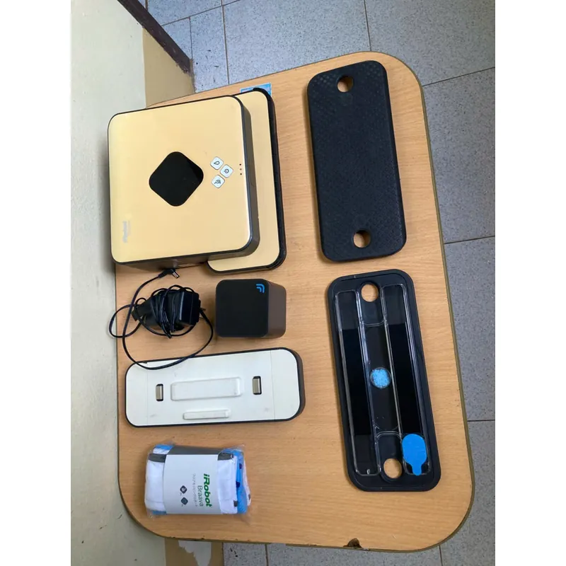 Robot lau nhà hãng Irobot Braava 371j ,máy lau nhà chuyên dùng 495652