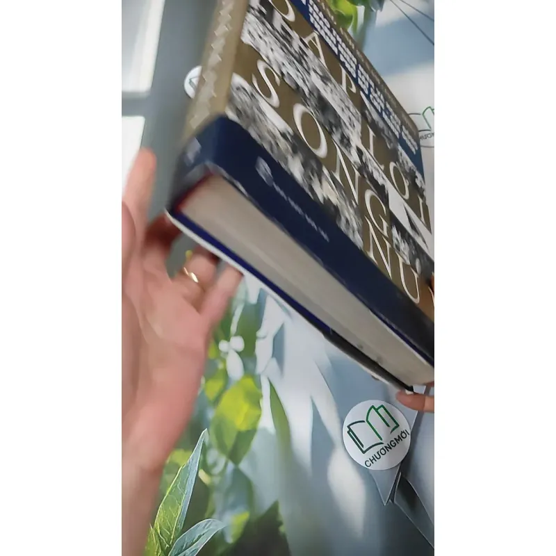 [MIỄN PHÍ BỌC SÁCH] Đáp Lời Sông Núi - Nhiều Tác Gỉa 990434