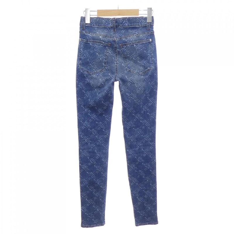 CHANEL P62010V47631 19B Jeans - Hàng hiệu Chính hãng 817981