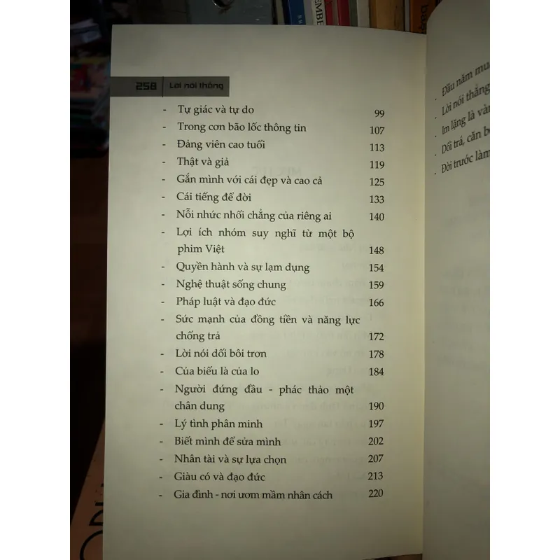 Lời nói thẳng - Ma Văn Kháng  707843