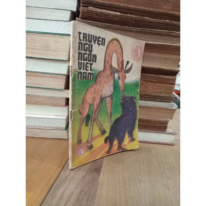 Truyện ngụ ngôn Việt Nam 559078