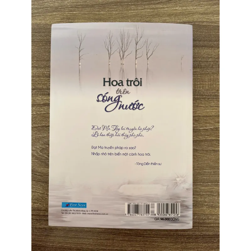 FREESHIP - HOA TRÔI TRÊN SÓNG NƯỚC - SATOMI MYODO 1004426