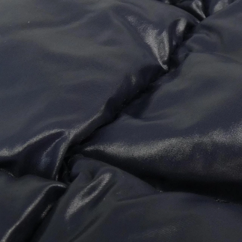 Áo khoác lông vũ MONCLER 639968