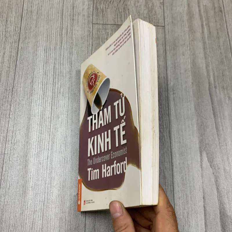 Thám tử kinh tế - tim harford. 3b4 718689