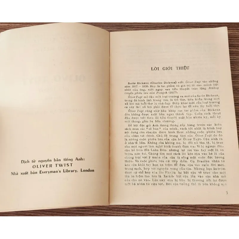 Tác phẩm VH kinh điển Anh của Charles Dickens: OLIVER TWIST 763631