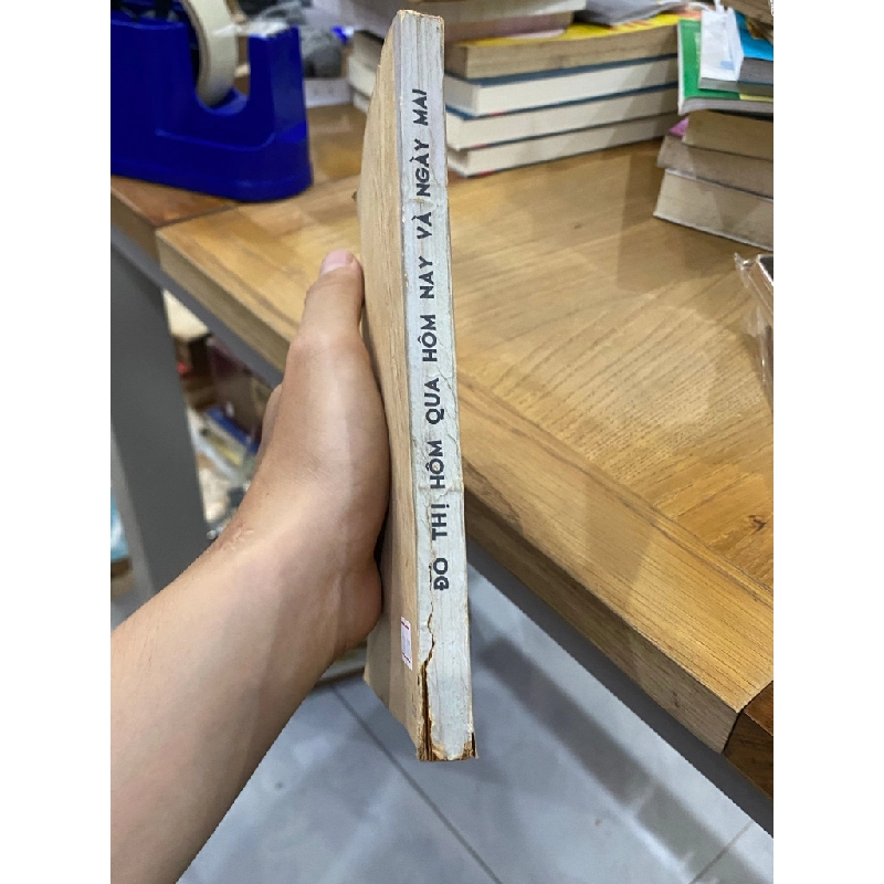 Đô thị hôm qua-hôm nay và ngày mai - Trương Quang Thao 523914