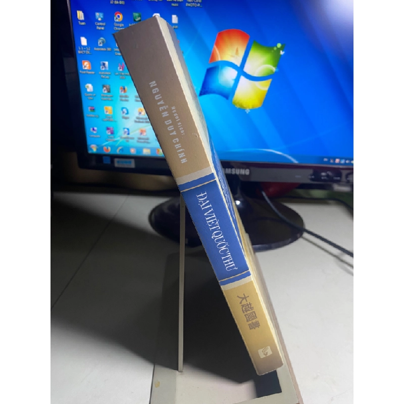 Đại Việt Quốc Thư-Tác giả: Nguyễn Duy Chính-NXB Văn Hoá Văn Nghệ 2016-Khổ sách: 16x24 cm Số trang: 408 trang 447271
