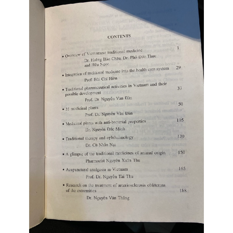 Vietnamese traditional medicine 453094