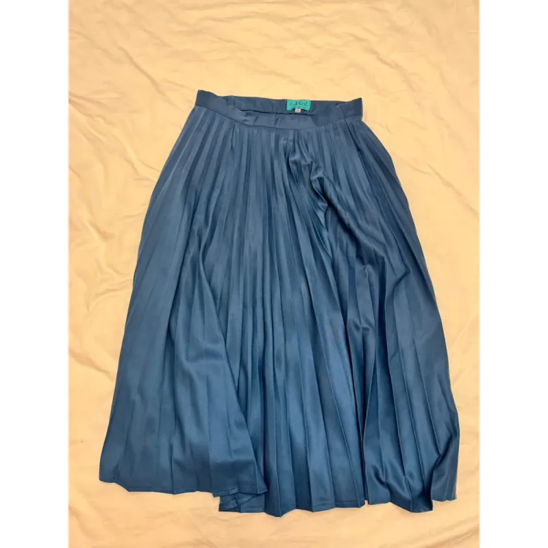 [Like new ] Váy Kat xếp ly xanh - size L chất vải mềm nhẹ bay 595652