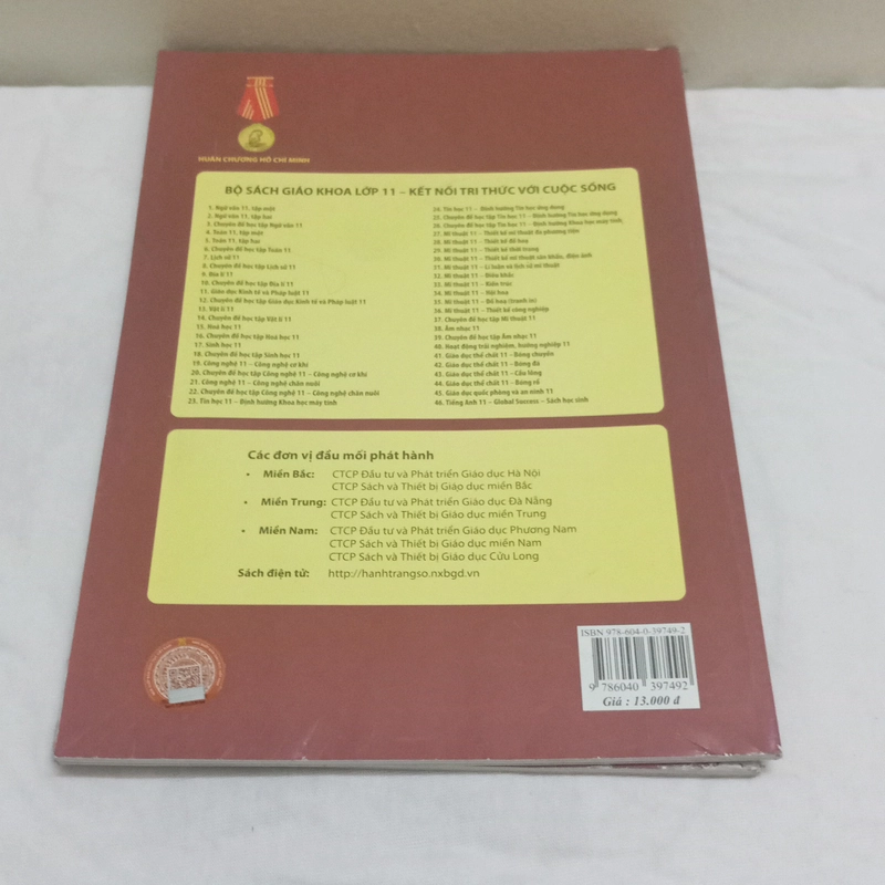 SGK CHUYÊN ĐỀ HỌC TẬP NGỮ VĂN LỚP 11-KẾT NỐI TRI THỨC   551814