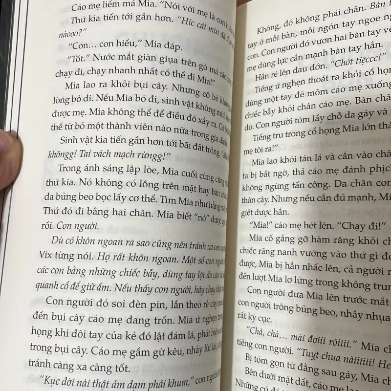 (sách dành cho trẻ em) - Những chuyện kỳ bí cho bầy cáo non - Christian Mckay Heidicker 990168