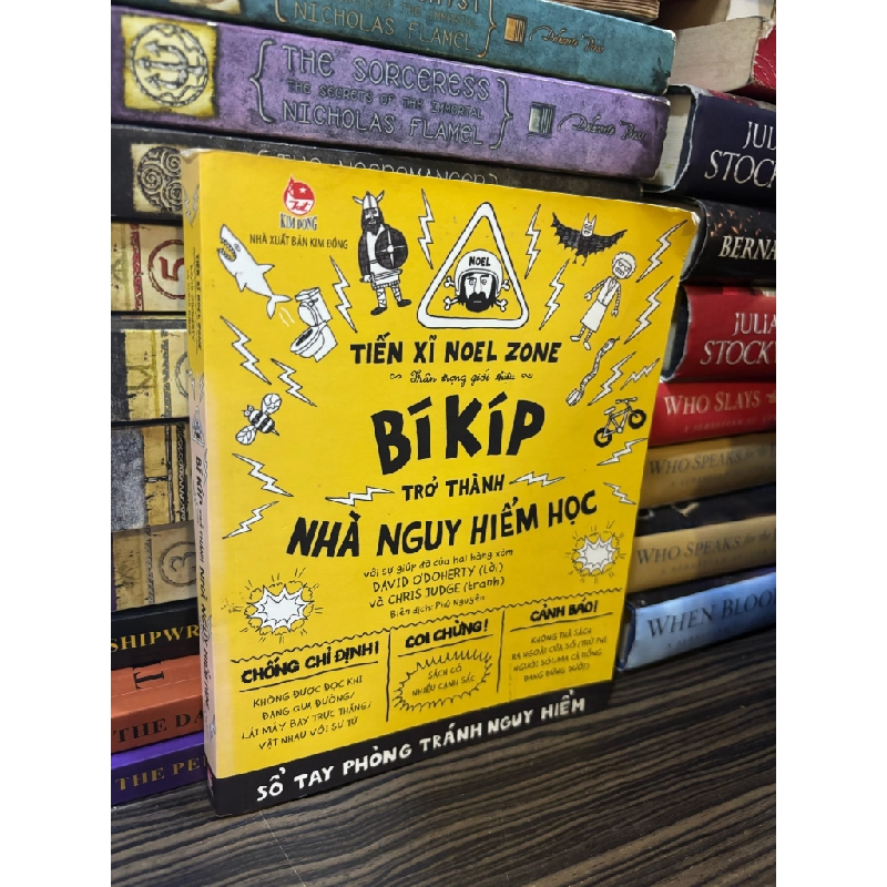 Bí kíp trở thành nhà nguy hiểm học - David Odoherty & Chris Judge 354876