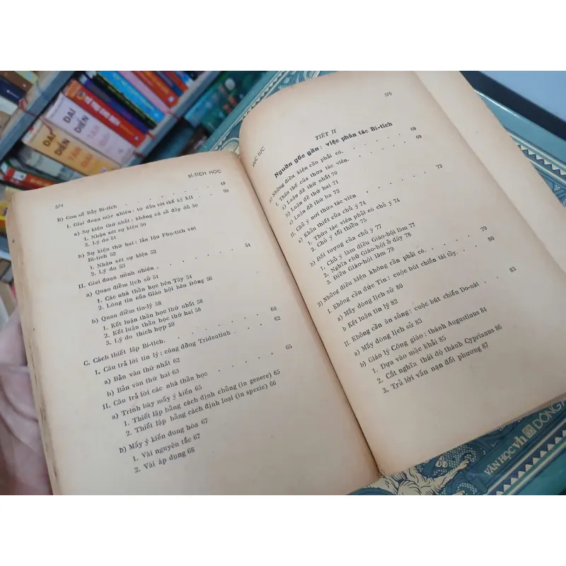 BÍ TÍCH HỌC - TRẦN VĂN HIẾN MINH 995209