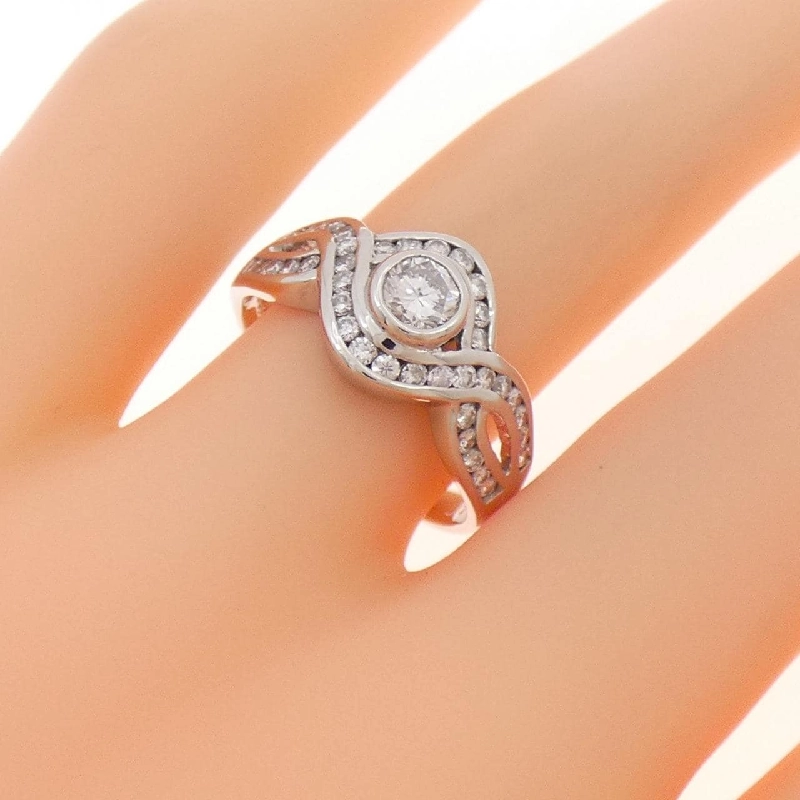 Nhẫn kim cương PT900 0.29CT - Hàng hiệu Authentic 852640