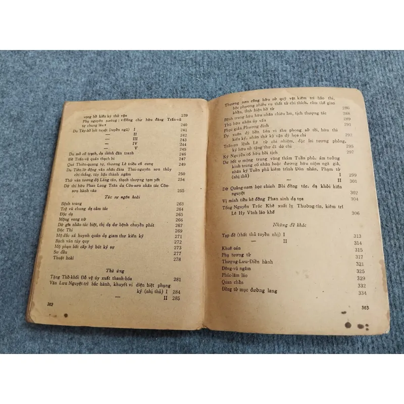 THƠ CHỮ HÁN CAO BÁ QUÁT 689539