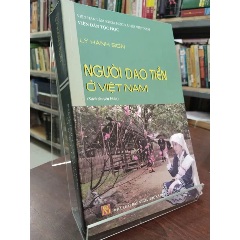NGƯỜI DAO TIỀN Ở VIỆT NAM - LÝ HÀNH SƠN 975978