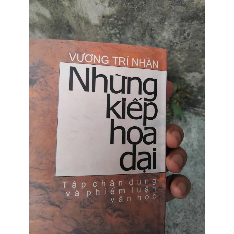 Những kiếp hoa dại của Vương Trí Nhàn  1026224