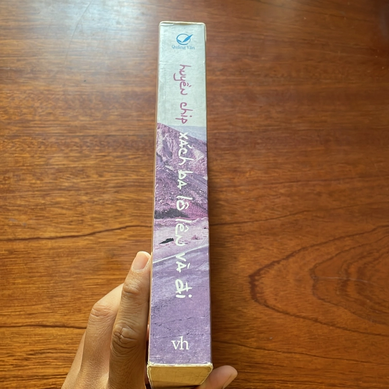 II Sách Kỹ Năng: Xách Ba Lô Lên Và Đi (Tập 1) - Huyền Chip - 2013 499659